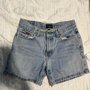 Vintage Tommy Hilfiger shorts